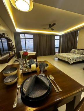 D Villa Nueva's Beach House Suite